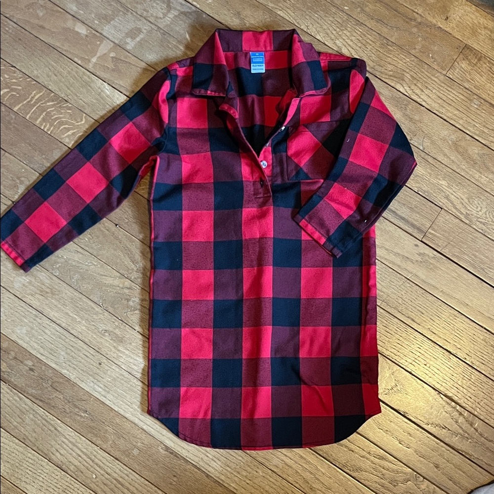 Old Navy Kids 5T Buffalo Plaid flannel night shirt or dress